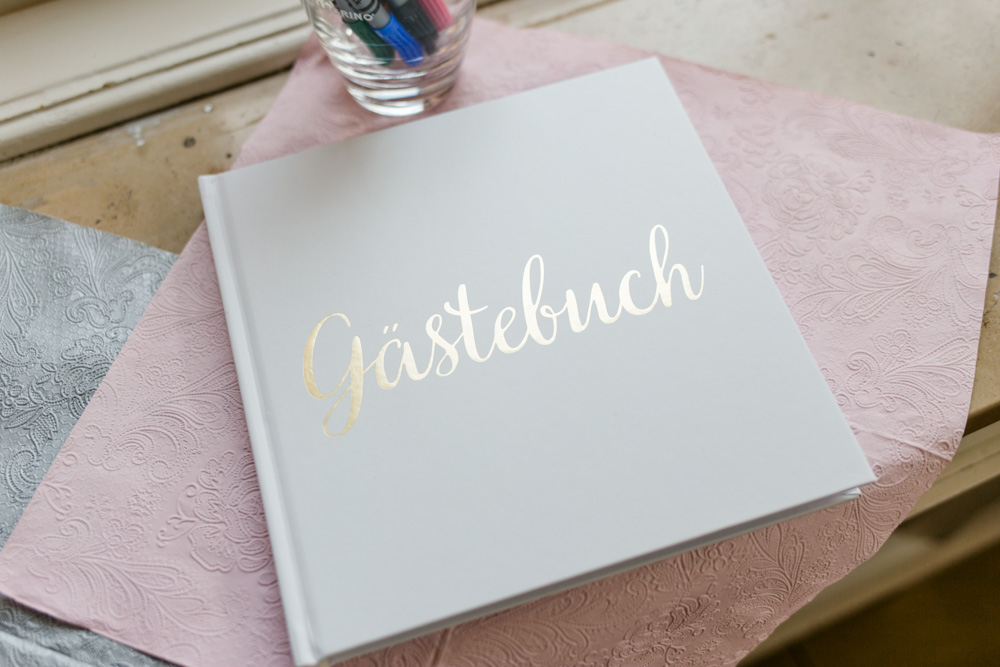 Hochzeit im Standesamt Wandsbek und Ohlendorffsche Villa in Volksdorf